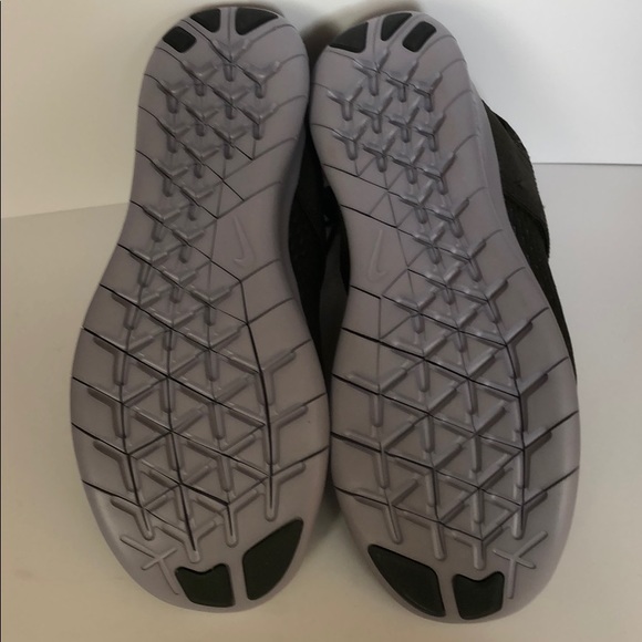 🆕 NWOT Nike Free Laceless Running Shoes 6M - Picture 3 of 4